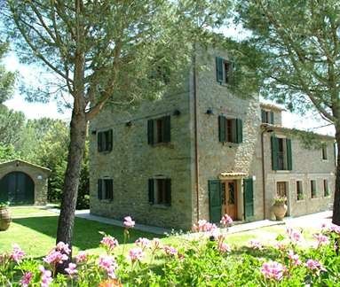 Gourmet Accommodation in Tuscany